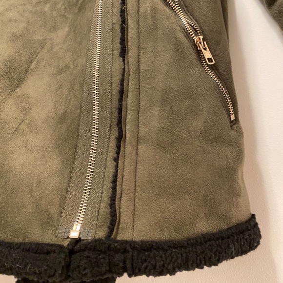 olive green jacket - Picture 5 of 6